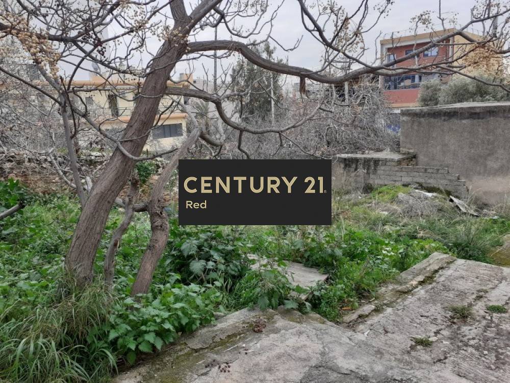 Οικόπεδο — Πέραμα