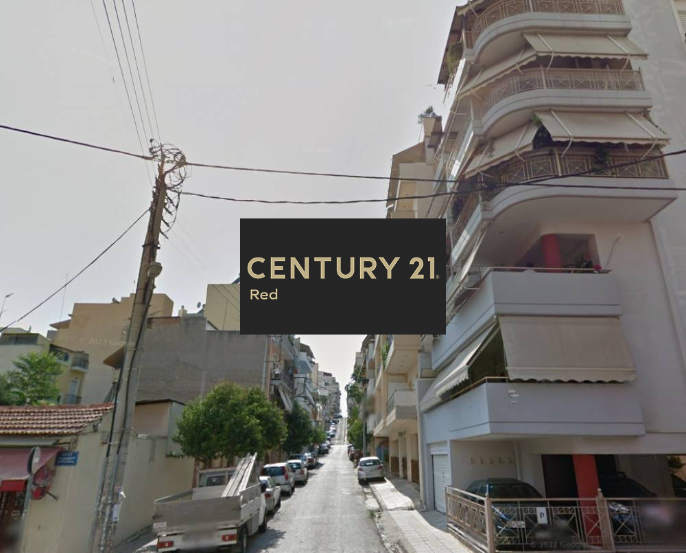 Οικόπεδο — Αγία Σοφία