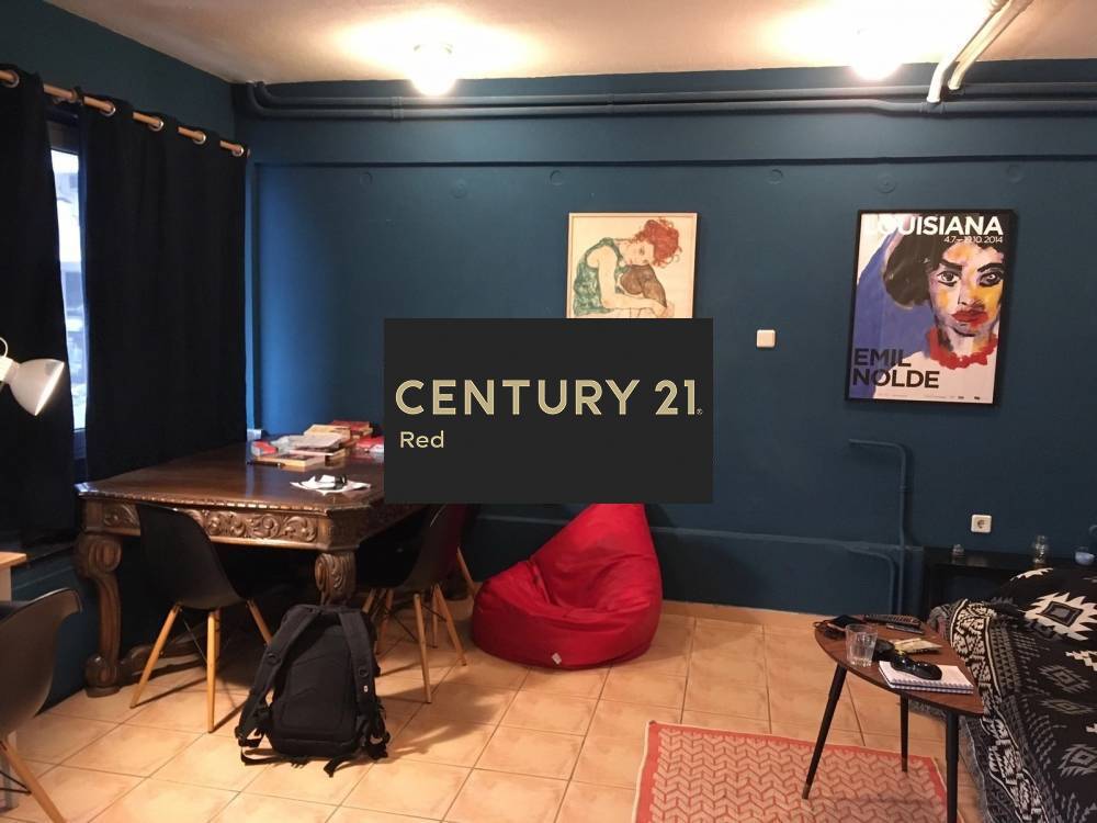 Διαμέρισμα — Εξάρχεια - Νεάπολη