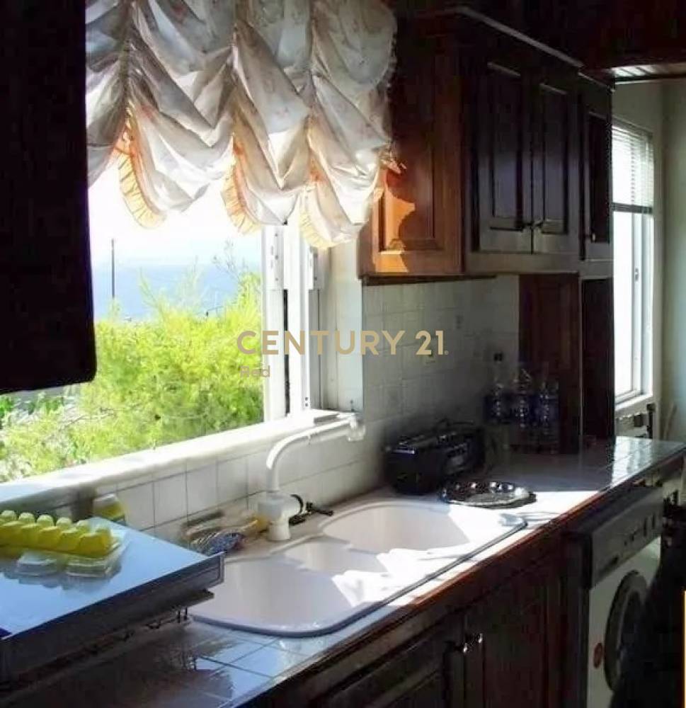 Building 210 m² for sale in Aegina — photo 6