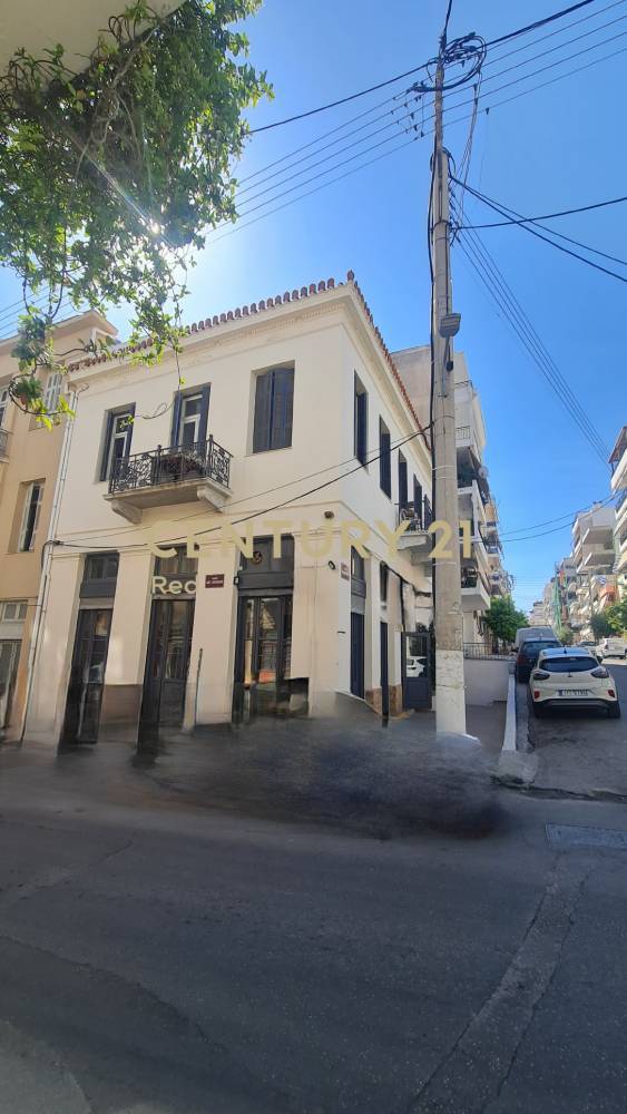 Κτίριο στην περιοχή Καλλίπολη — φωτογραφία 2