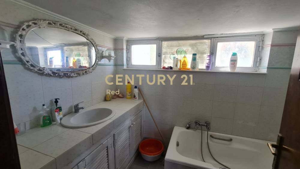 Building 210 m² for sale in Aegina — photo 19