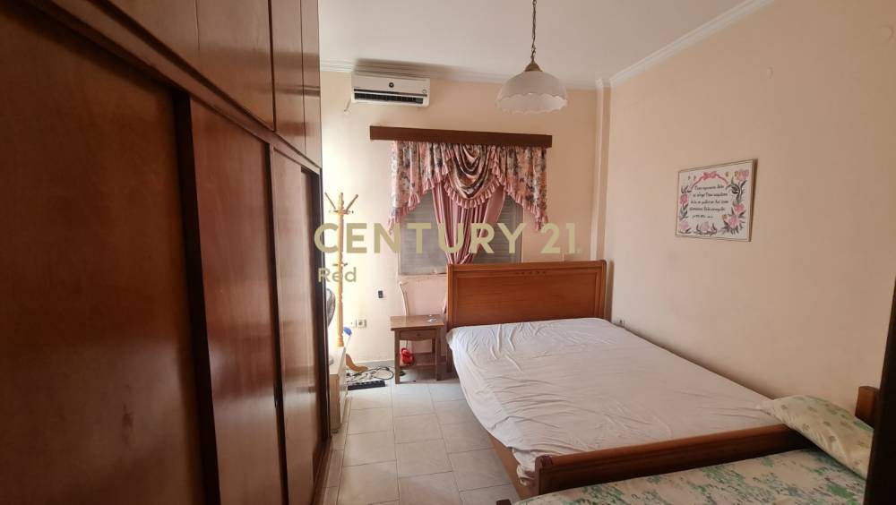 Building 210 m² for sale in Aegina — photo 13