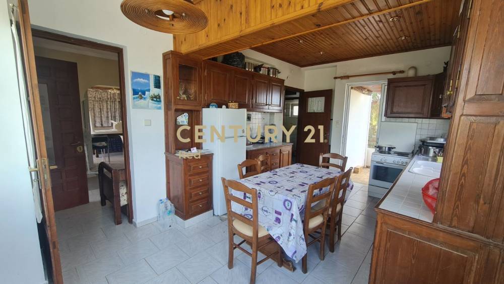 Building 210 m² for sale in Aegina — photo 8