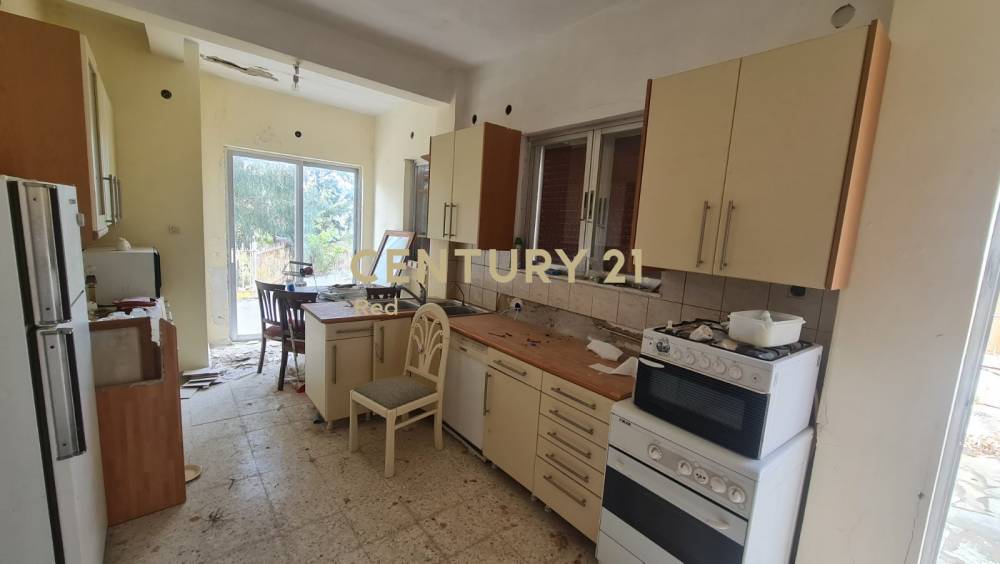 Building 210 m² for sale in Aegina — photo 10