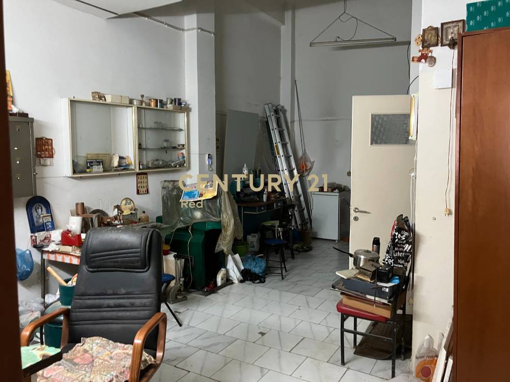 Κατάστημα στη Νίκαια — φωτογραφία 5