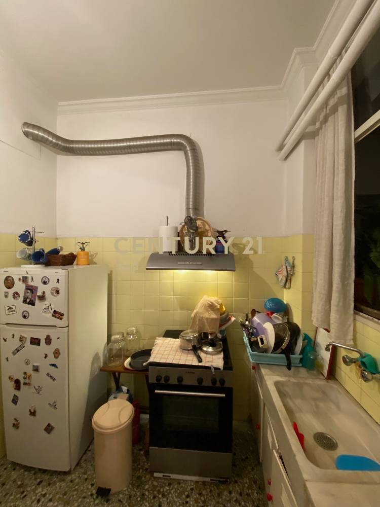 Κτίριο 340 τ.μ. προς πώληση στην περιοχή Πετράλωνα — φωτογραφία 9