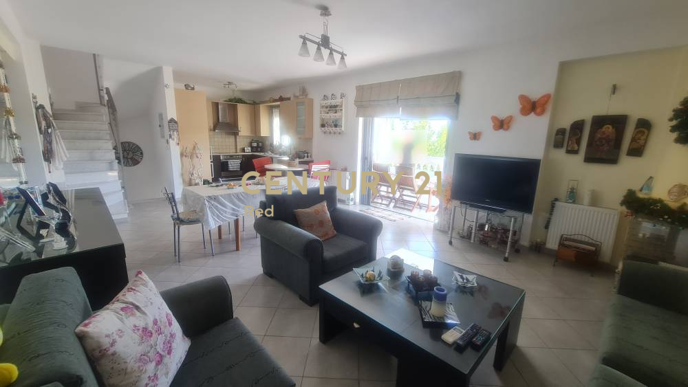 Maisonette — Aegina