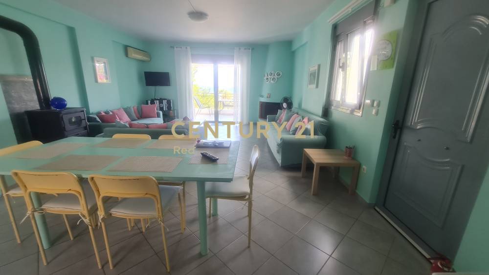 Maisonette — Aegina