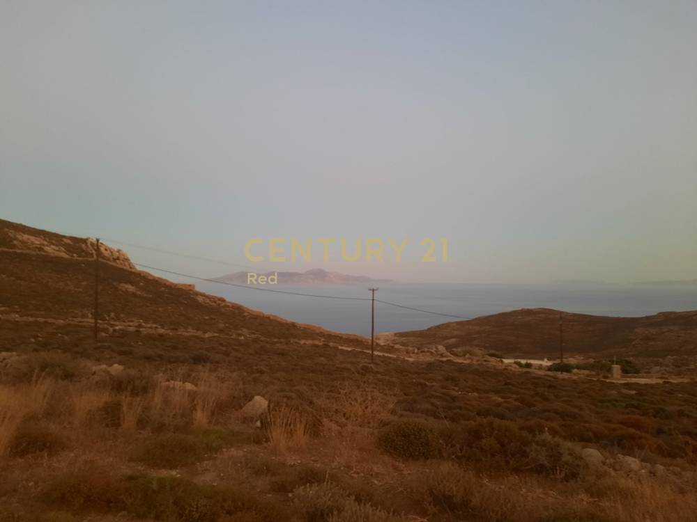 Οικόπεδο — Σέριφος