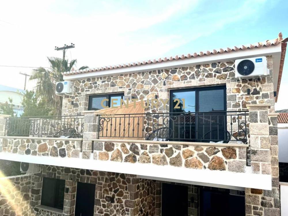 Συγκρότημα διαμερισμάτων — Ερμιόνη