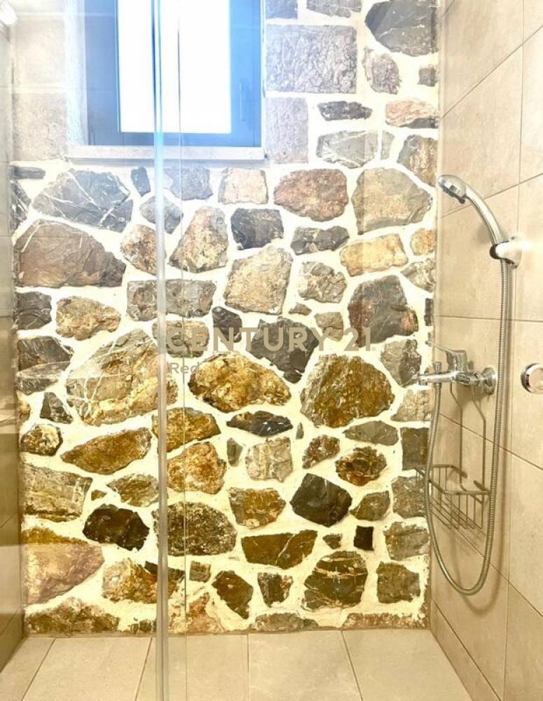 Συγκρότημα διαμερισμάτων 300 τ.μ. προς πώληση στην περιοχή Ερμιόνη — φωτογραφία 20