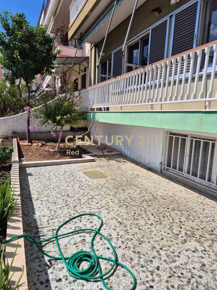 Κτίριο 330 τ.μ. προς πώληση στη Νίκαια — φωτογραφία 14