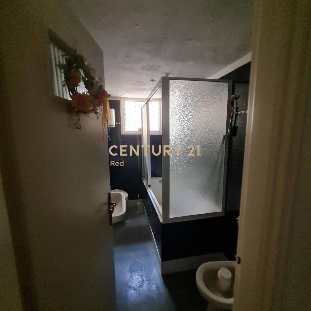 Κτίριο 170 τ.μ. προς πώληση στην περιοχή Ταμπούρια — φωτογραφία 10