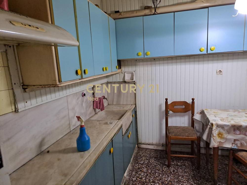 Μονοκατοικία 180 τ.μ. προς πώληση στη Νίκαια — φωτογραφία 6