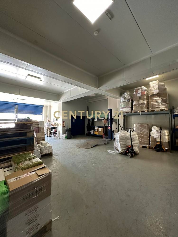 Επαγγελματικό κτίριο 2.500 τ.μ. προς πώληση στην περιοχή Πέραμα — φωτογραφία 18