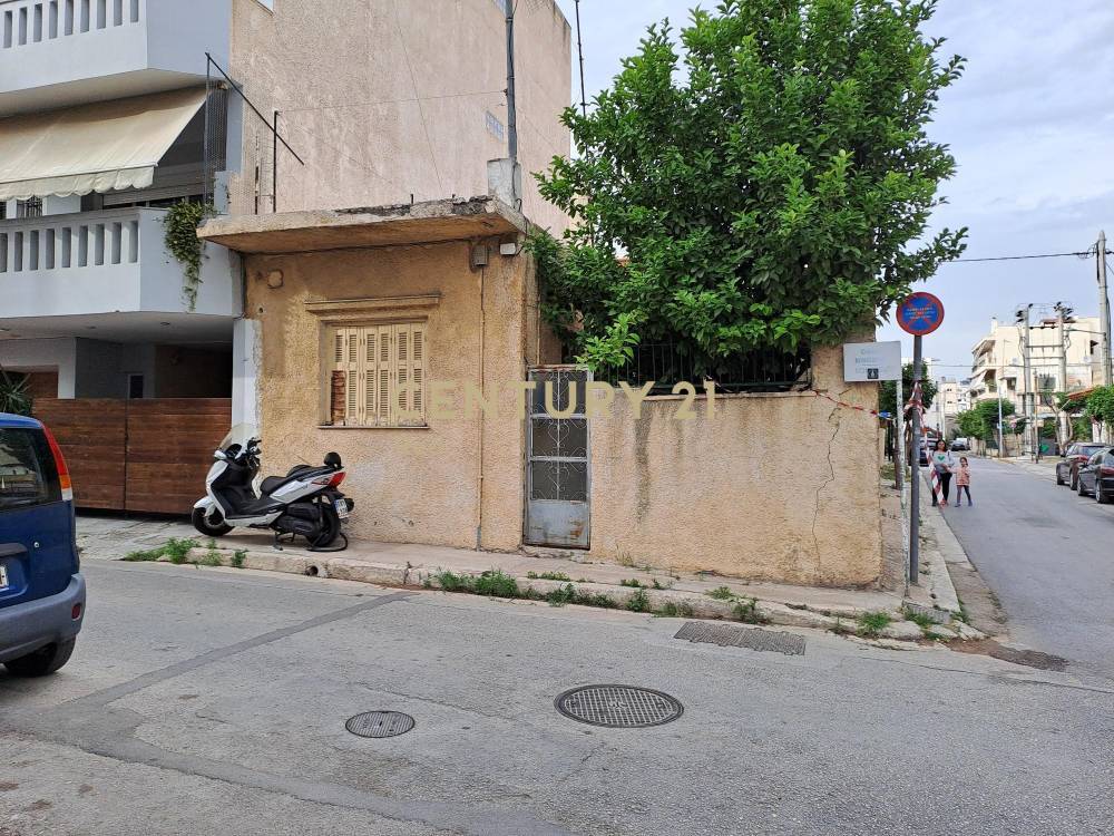 Μονοκατοικία — Παλαιά Κοκκινιά