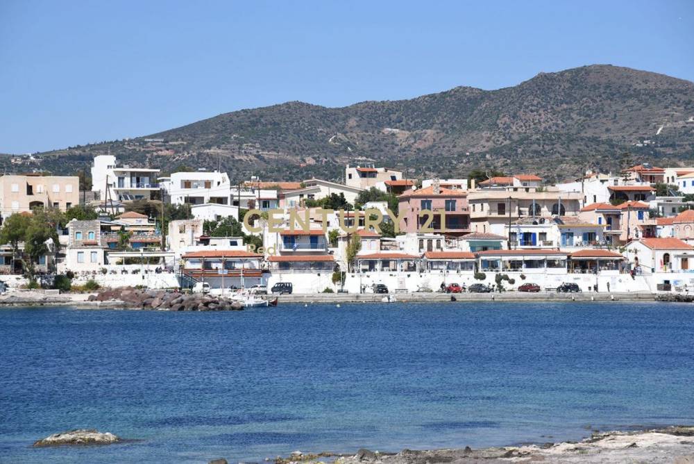Οικόπεδο — Αίγινα