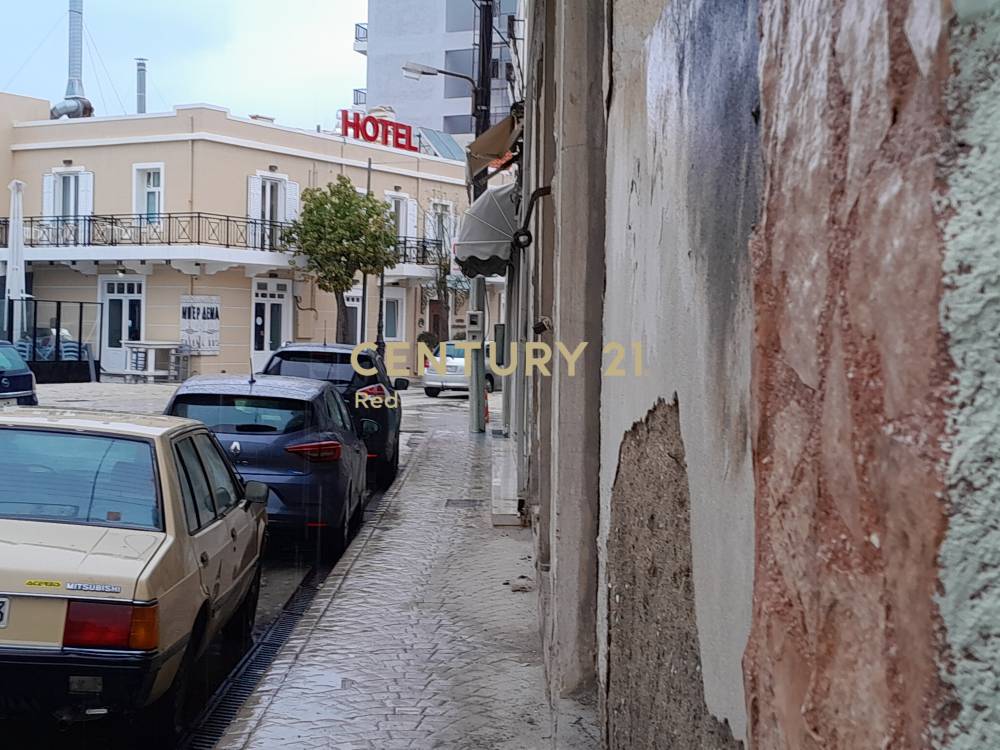 Κατάστημα στην περιοχή Ξυλόκαστρο — φωτογραφία 5