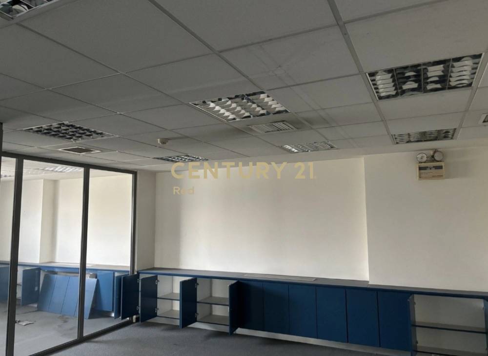 Επαγγελματικό κτίριο 3.600 τ.μ. προς πώληση στην Καλλιθέα — φωτογραφία 6