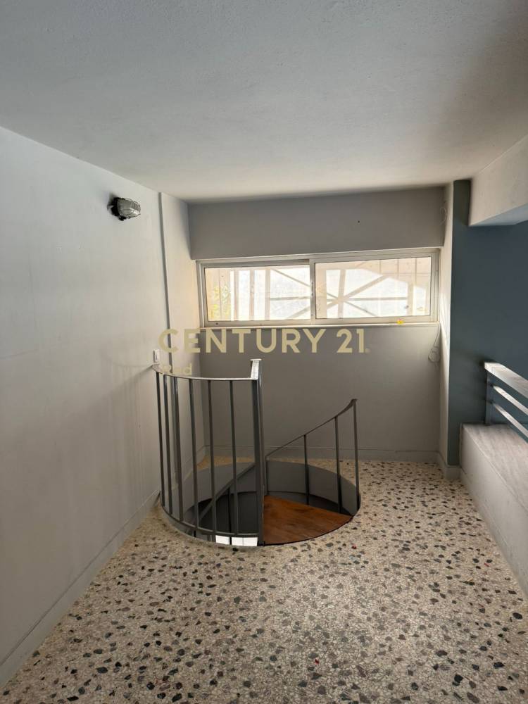 Κατάστημα στην περιοχή Βριλήσσια — φωτογραφία 4