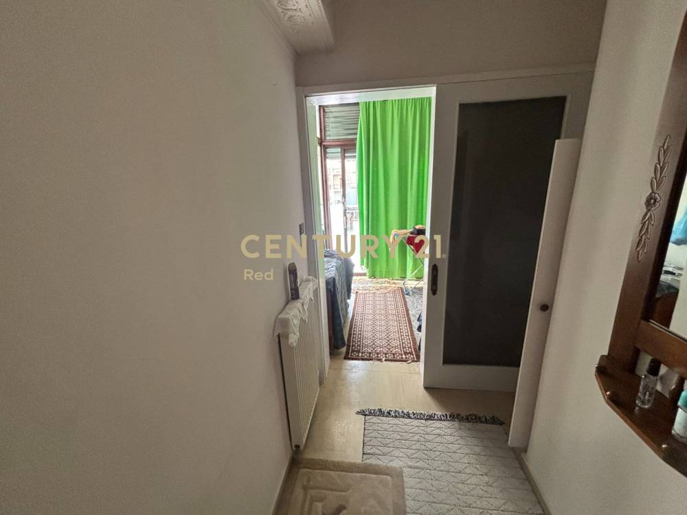 Κτίριο 320 τ.μ. προς πώληση στην περιοχή Κερατσίνι — φωτογραφία 6