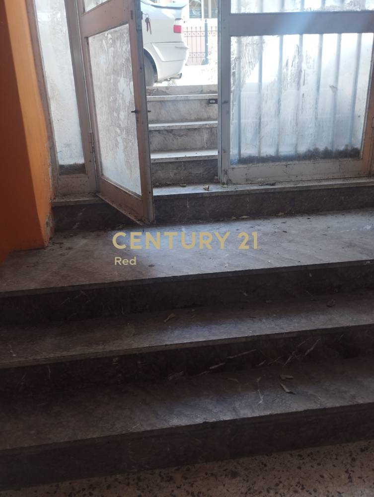 Κατάστημα 176 τ.μ. προς ενοικίαση στη Νίκαια — φωτογραφία 11