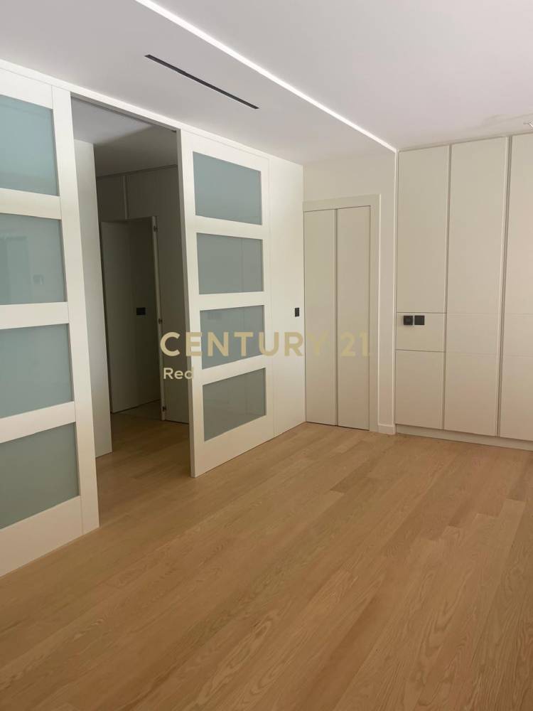 Μεζονέτα 170 τ.μ. προς ενοικίαση στη Γλυφάδα — φωτογραφία 9