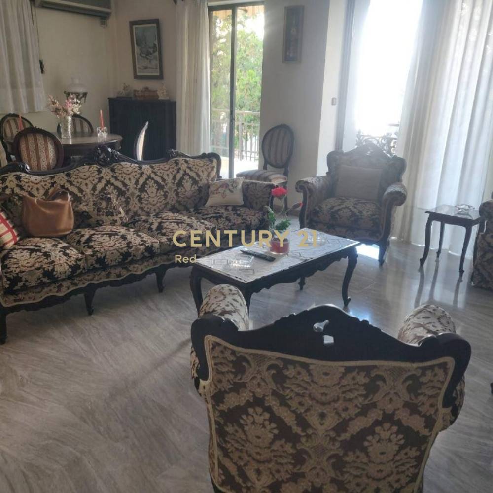 Κτίριο στην περιοχή Άγιος Δημήτριος — φωτογραφία 5