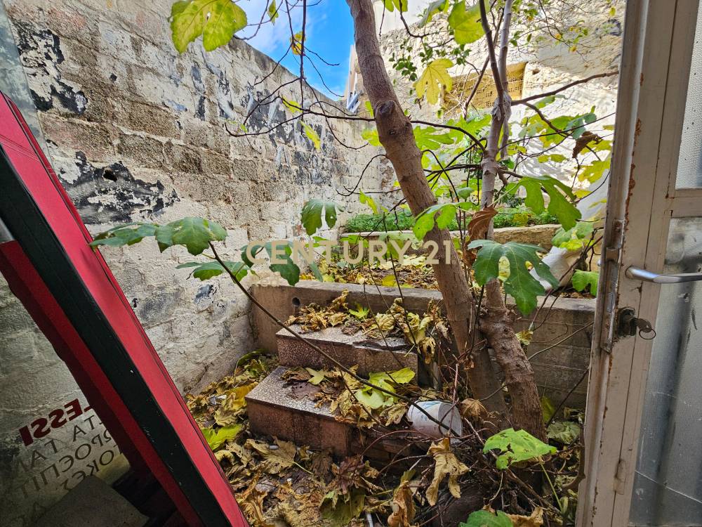 Κατάστημα 100 τ.μ. προς ενοικίαση στον Κορυδαλλό — φωτογραφία 18