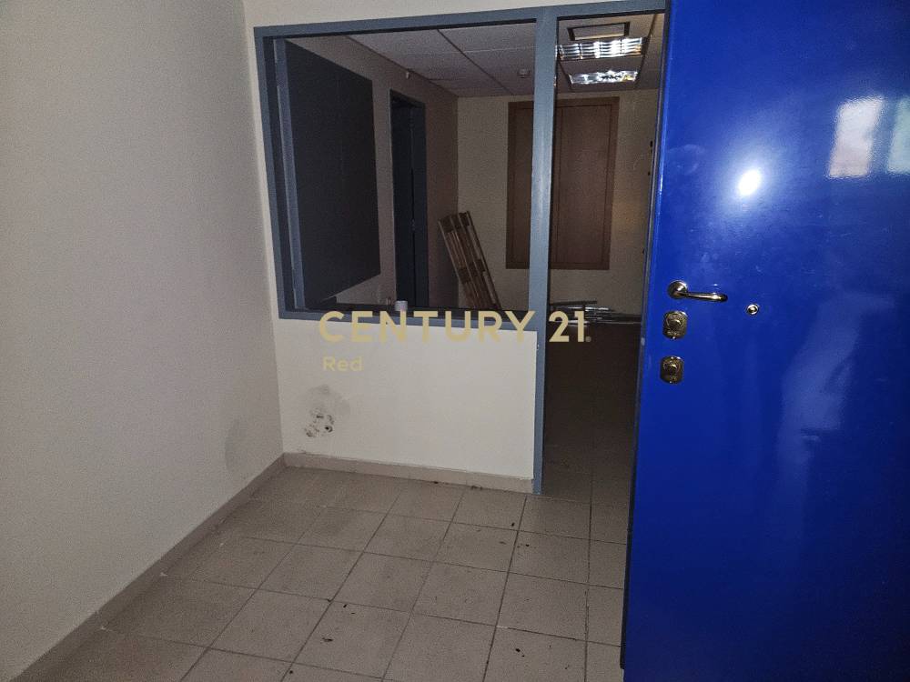 Κατάστημα 330 τ.μ. προς ενοικίαση στη Νίκαια — φωτογραφία 38