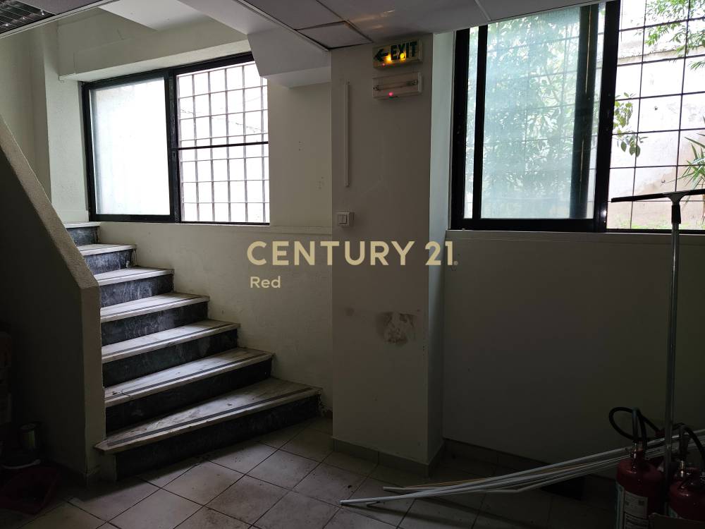 Κατάστημα 330 τ.μ. προς ενοικίαση στη Νίκαια — φωτογραφία 30