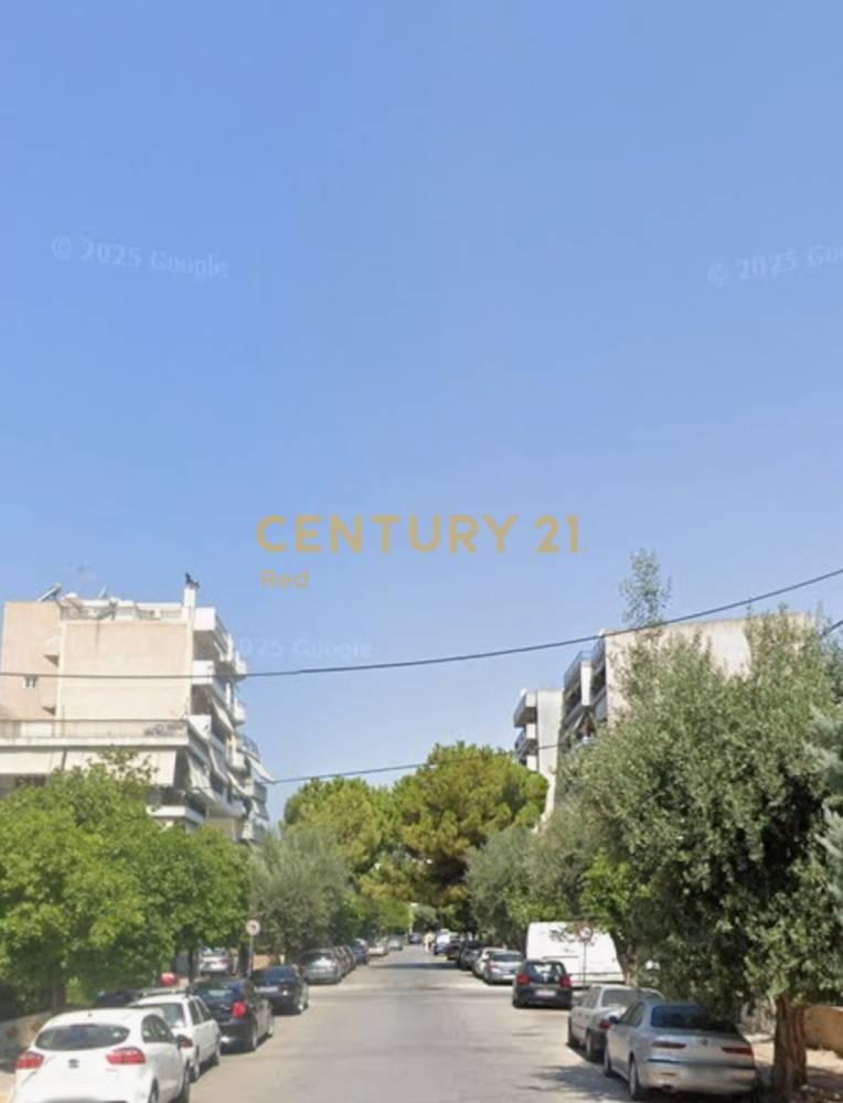 Οικόπεδο — Παλαιό Φάληρο