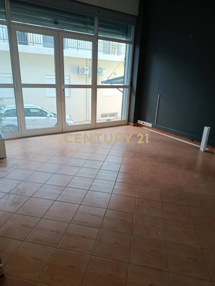 Επαγγελματικό κτίριο — Περιστέρι