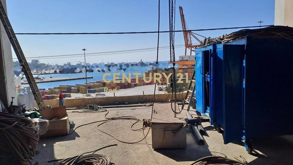 Βιομηχανικός χώρος στην περιοχή Πέραμα — φωτογραφία 3