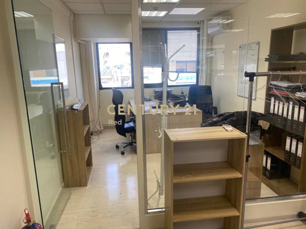 Γραφείο 230 τ.μ. προς ενοικίαση στην Καλλιθέα — φωτογραφία 9