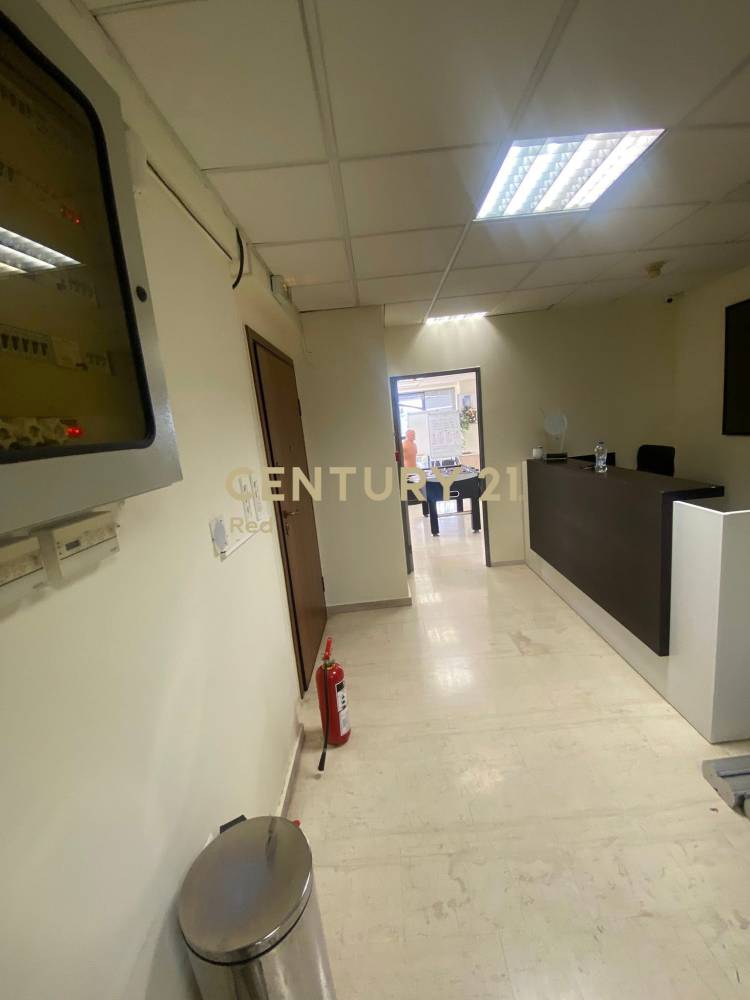 Γραφείο 230 τ.μ. προς ενοικίαση στην Καλλιθέα — φωτογραφία 15