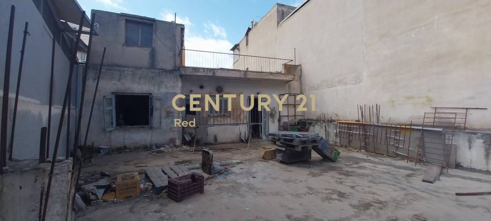 Επαγγελματικό κτίριο στην περιοχή Γκάζι - Μεταξουργείο - Βοτανικός — φωτογραφία 2