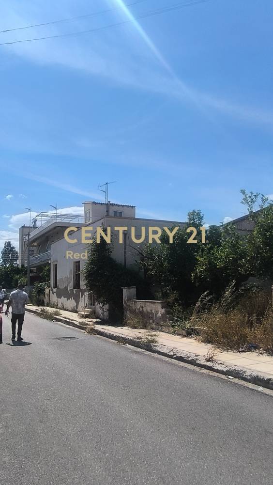 Οικόπεδο — Ελευσίνα