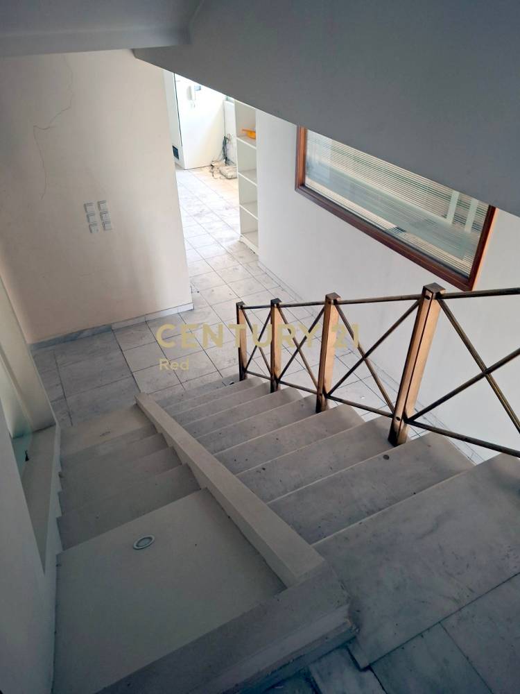 Γραφείο 400 τ.μ. προς ενοικίαση στην περιοχή Κερατσίνι — φωτογραφία 22