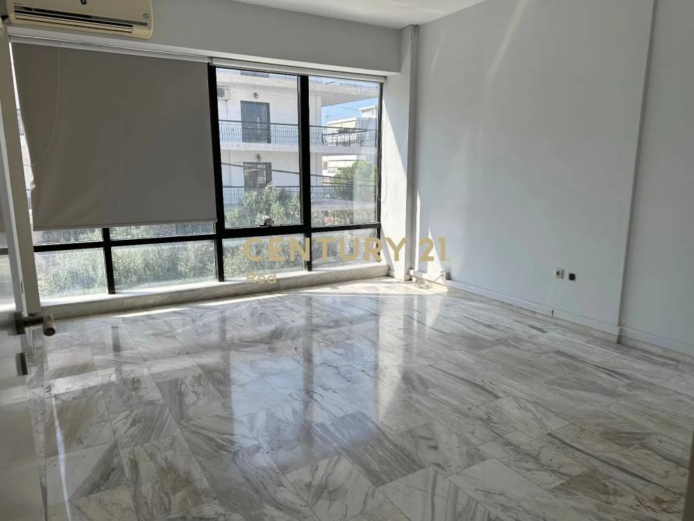 Γραφείο στη Γλυφάδα — φωτογραφία 3