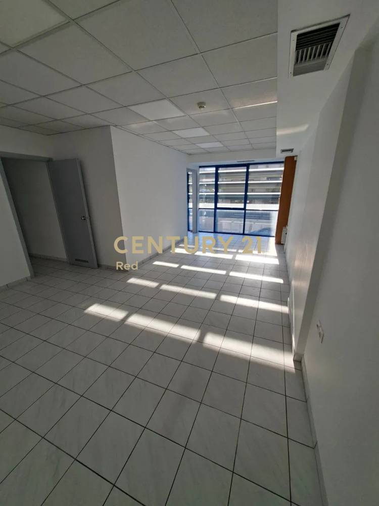 Επαγγελματικό κτίριο στην περιοχή Άλιμος — φωτογραφία 5