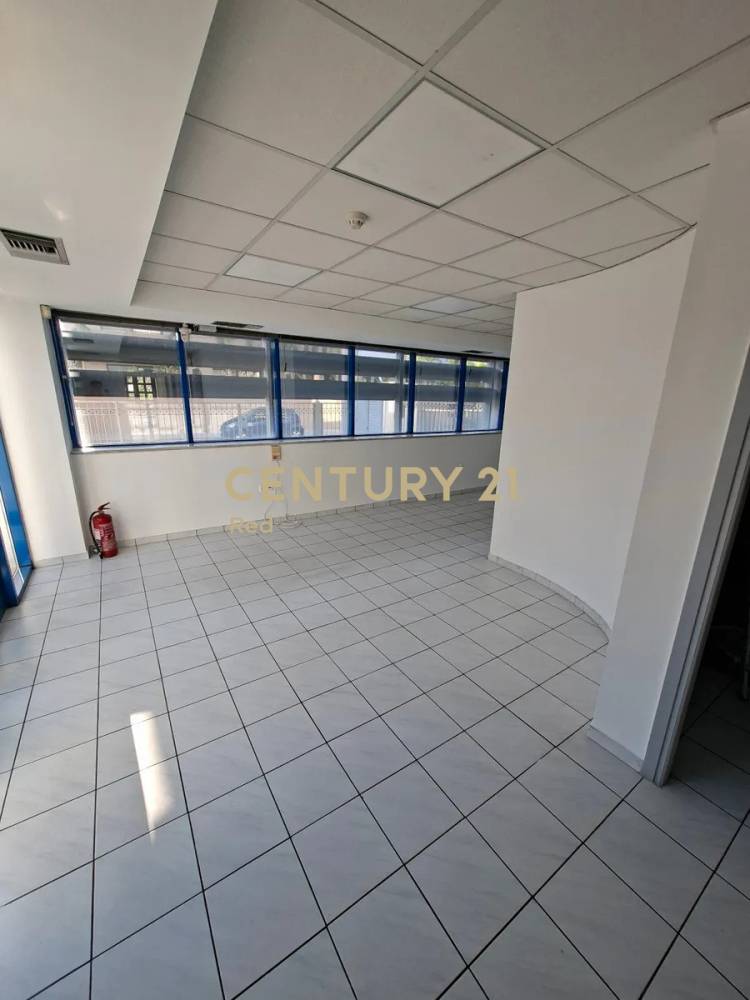 Επαγγελματικό κτίριο 540 τ.μ. προς ενοικίαση στην περιοχή Άλιμος — φωτογραφία 10