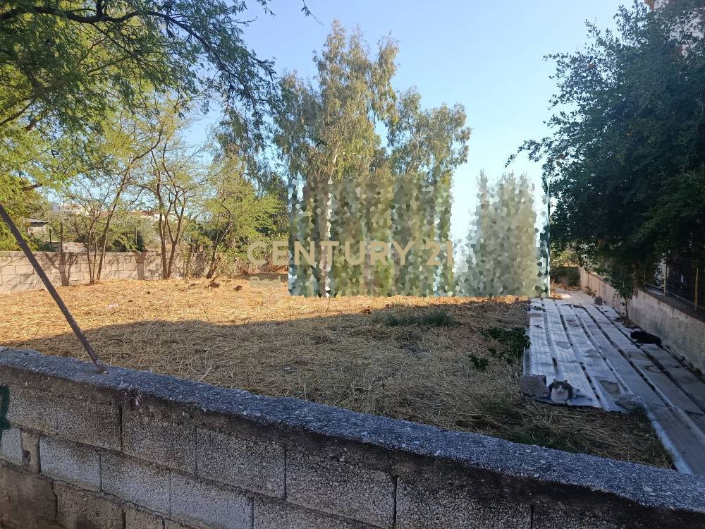 Οικόπεδο — Χαλάνδρι