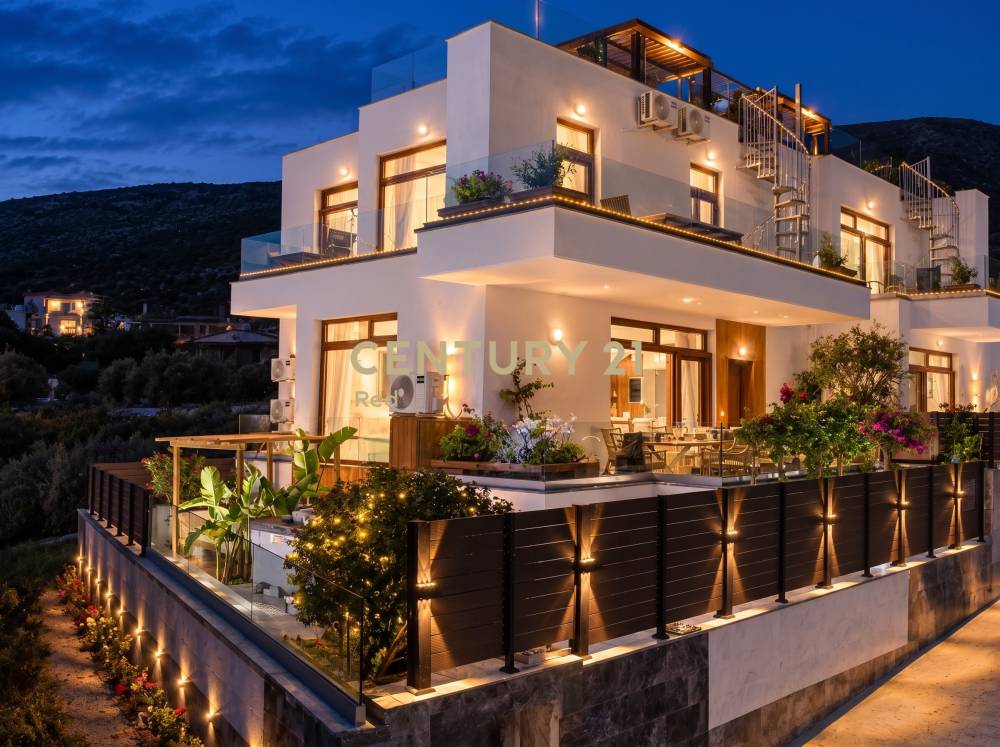 Μονοκατοικία — Στύρα